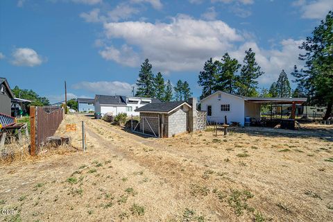 Tiny photo for 225 Cheryl Lane, Phoenix, OR 97535 (MLS # 220225406)