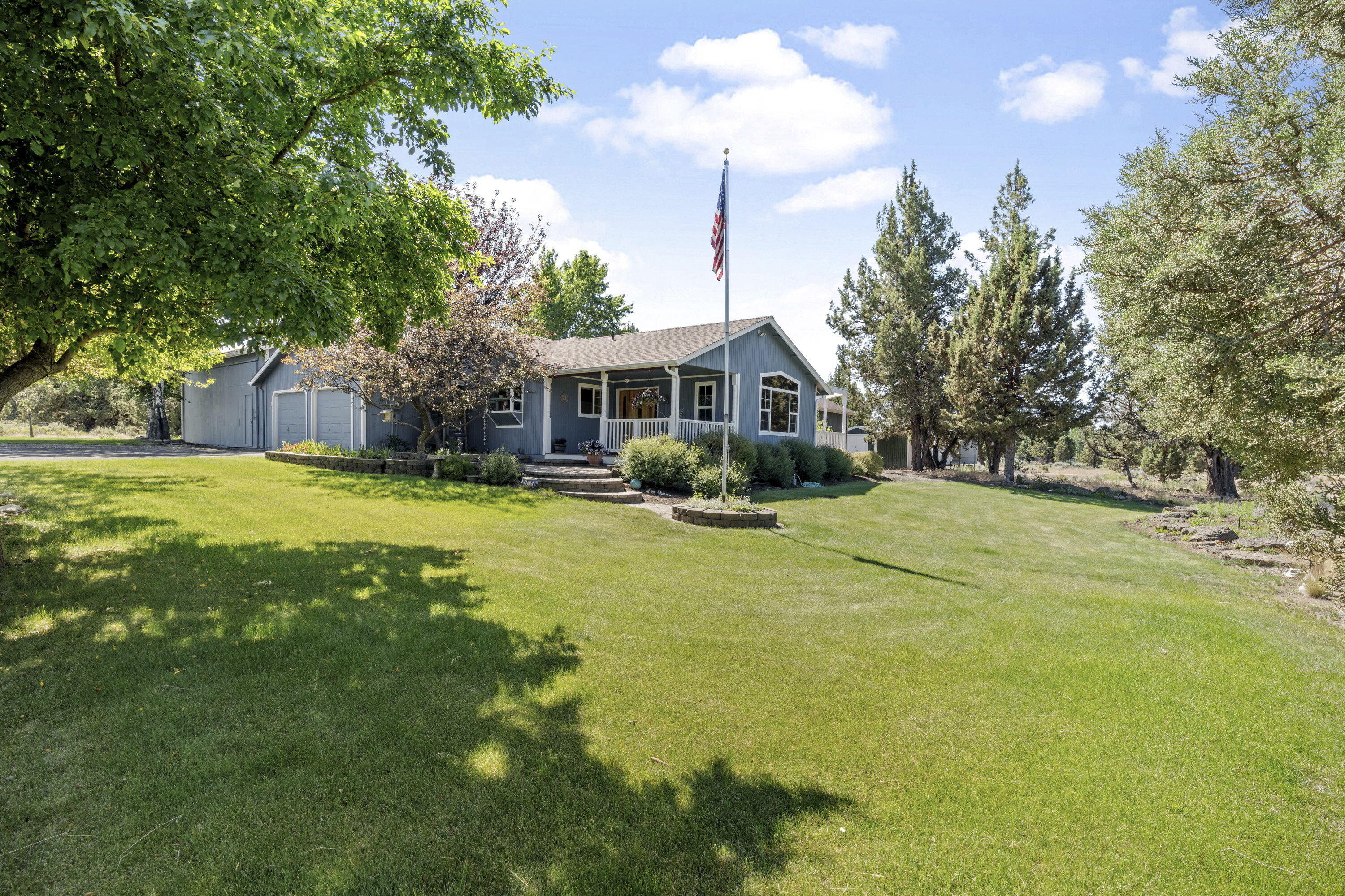 23041 Chisholm Trail