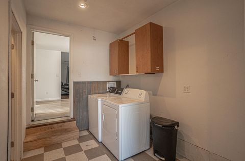 Tiny photo for 8022 Brie Terrace, White City, OR 97503 (MLS # 220219355)