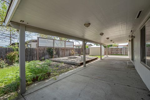 Tiny photo for 8022 Brie Terrace, White City, OR 97503 (MLS # 220219355)