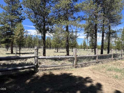 Tiny photo for 52531 Lost Ponderosa Road, La Pine, OR 97739 (MLS # 220215575)