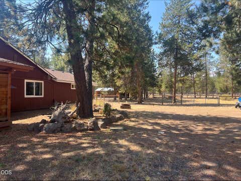 Tiny photo for 52531 Lost Ponderosa Road, La Pine, OR 97739 (MLS # 220215575)