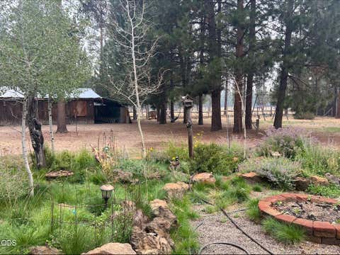 Tiny photo for 52531 Lost Ponderosa Road, La Pine, OR 97739 (MLS # 220215575)