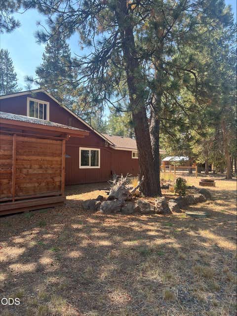 Tiny photo for 52531 Lost Ponderosa Road, La Pine, OR 97739 (MLS # 220215575)