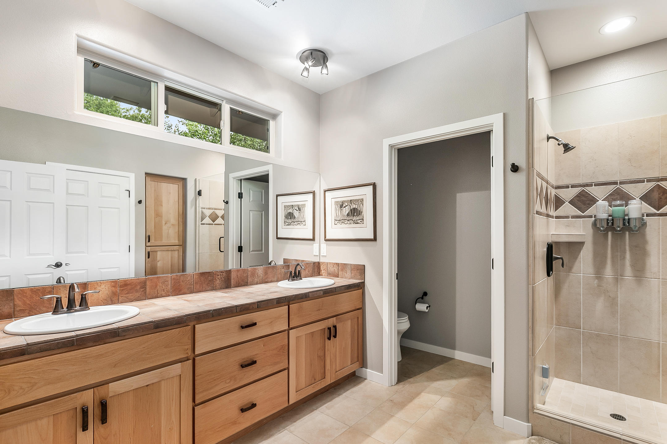 Broken Top - Residential