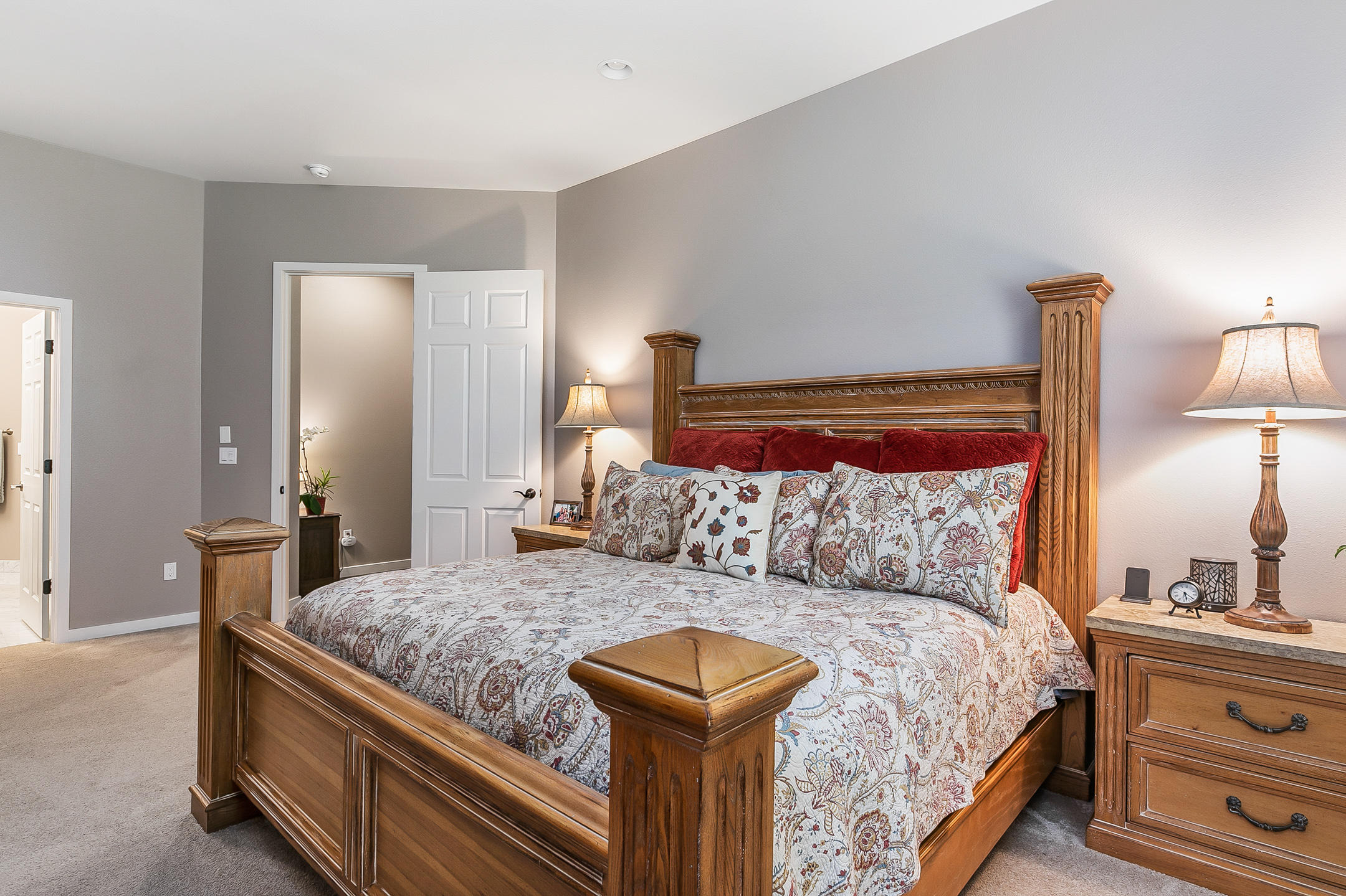 Broken Top - Residential