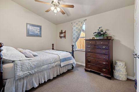 Tiny photo for 2441 SW Minson Road, Powell Butte, OR 97753 (MLS # 220215383)