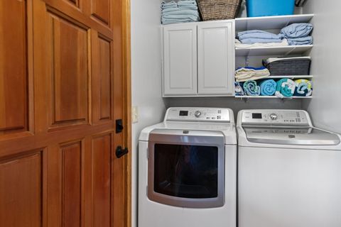 Tiny photo for 2441 SW Minson Road, Powell Butte, OR 97753 (MLS # 220215383)