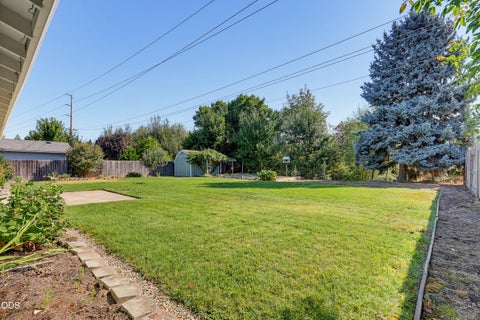 Tiny photo for 1832 Nancy Avenue, Central Point, OR 97502 (MLS # 220227460)