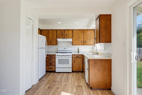 Tiny photo for 1832 Nancy Avenue, Central Point, OR 97502 (MLS # 220227460)