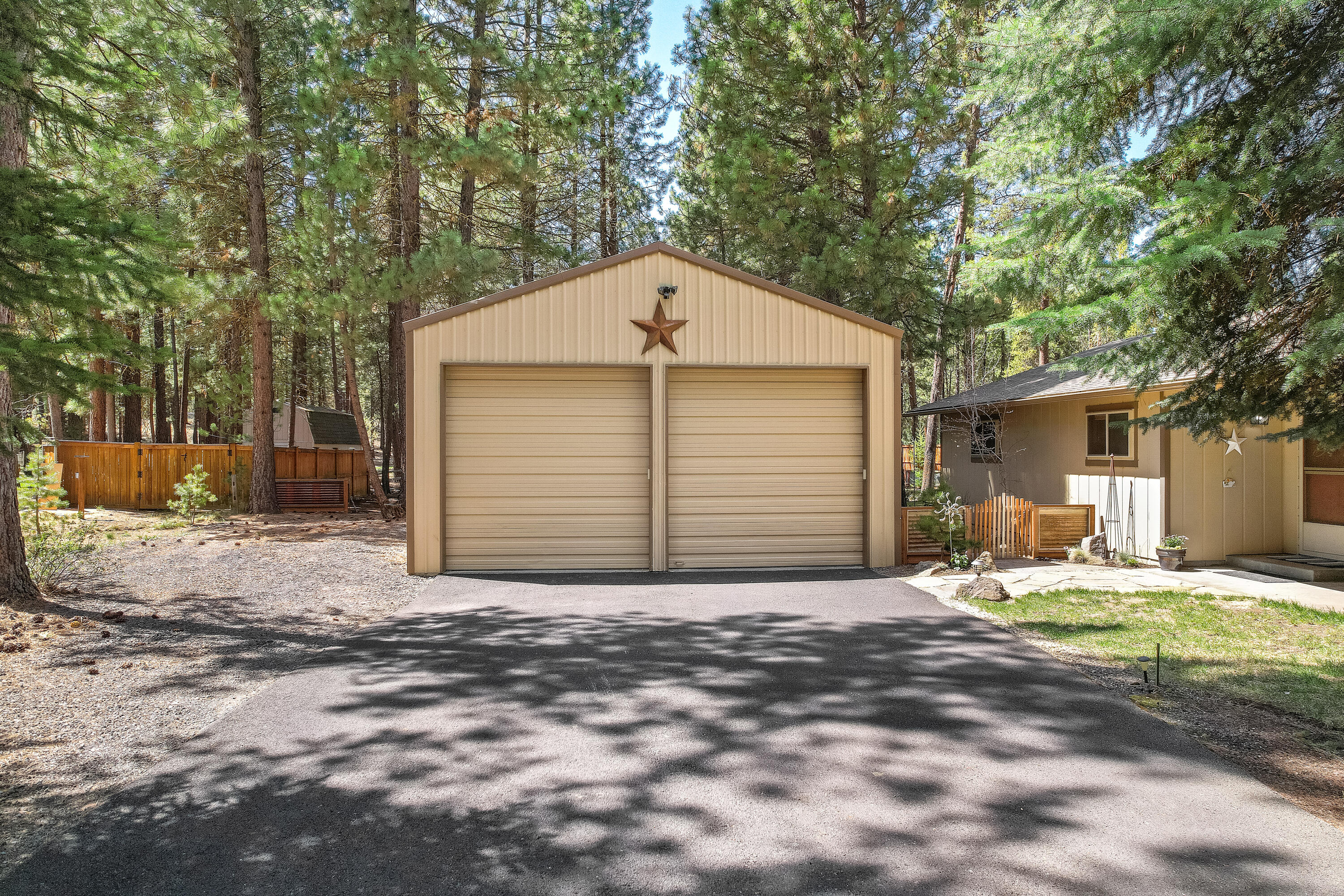 River Forest Acres - Residential