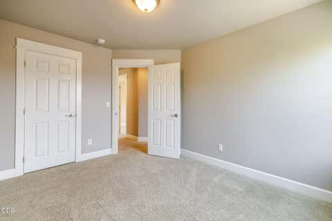 Tiny photo for 3129 NE Flagstone AVE, Bend, OR 97701 (MLS # 220226688)