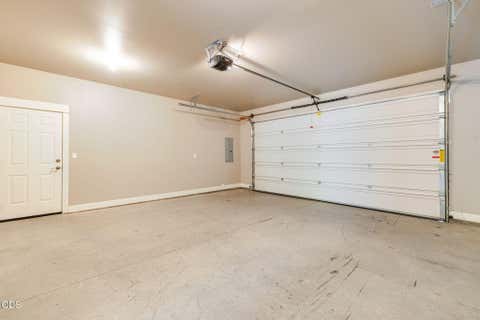 Tiny photo for 3129 NE Flagstone AVE, Bend, OR 97701 (MLS # 220226688)