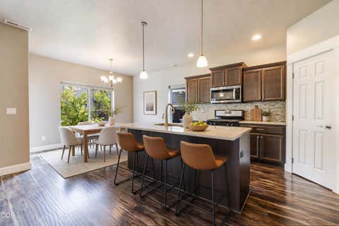 Tiny photo for 3129 NE Flagstone AVE, Bend, OR 97701 (MLS # 220226688)