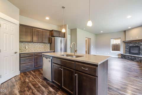 Tiny photo for 3129 NE Flagstone AVE, Bend, OR 97701 (MLS # 220226688)