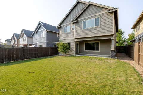 Tiny photo for 3129 NE Flagstone AVE, Bend, OR 97701 (MLS # 220226688)
