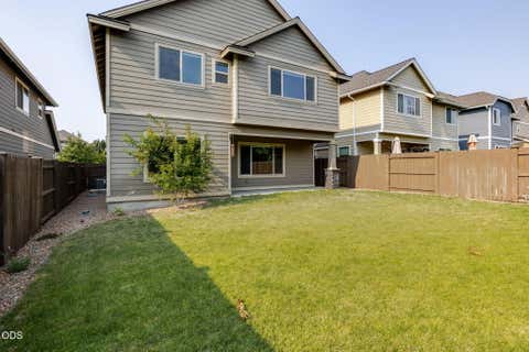 Tiny photo for 3129 NE Flagstone AVE, Bend, OR 97701 (MLS # 220226688)