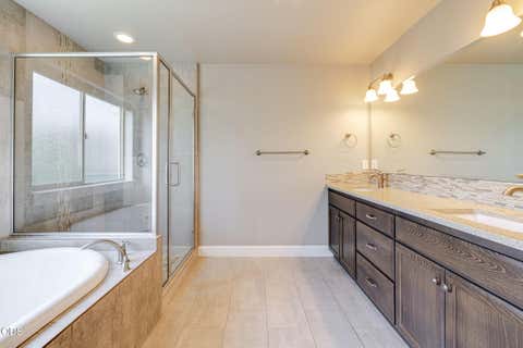 Tiny photo for 3129 NE Flagstone AVE, Bend, OR 97701 (MLS # 220226688)