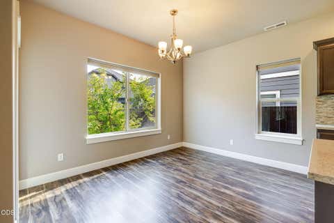 Tiny photo for 3129 NE Flagstone AVE, Bend, OR 97701 (MLS # 220226688)