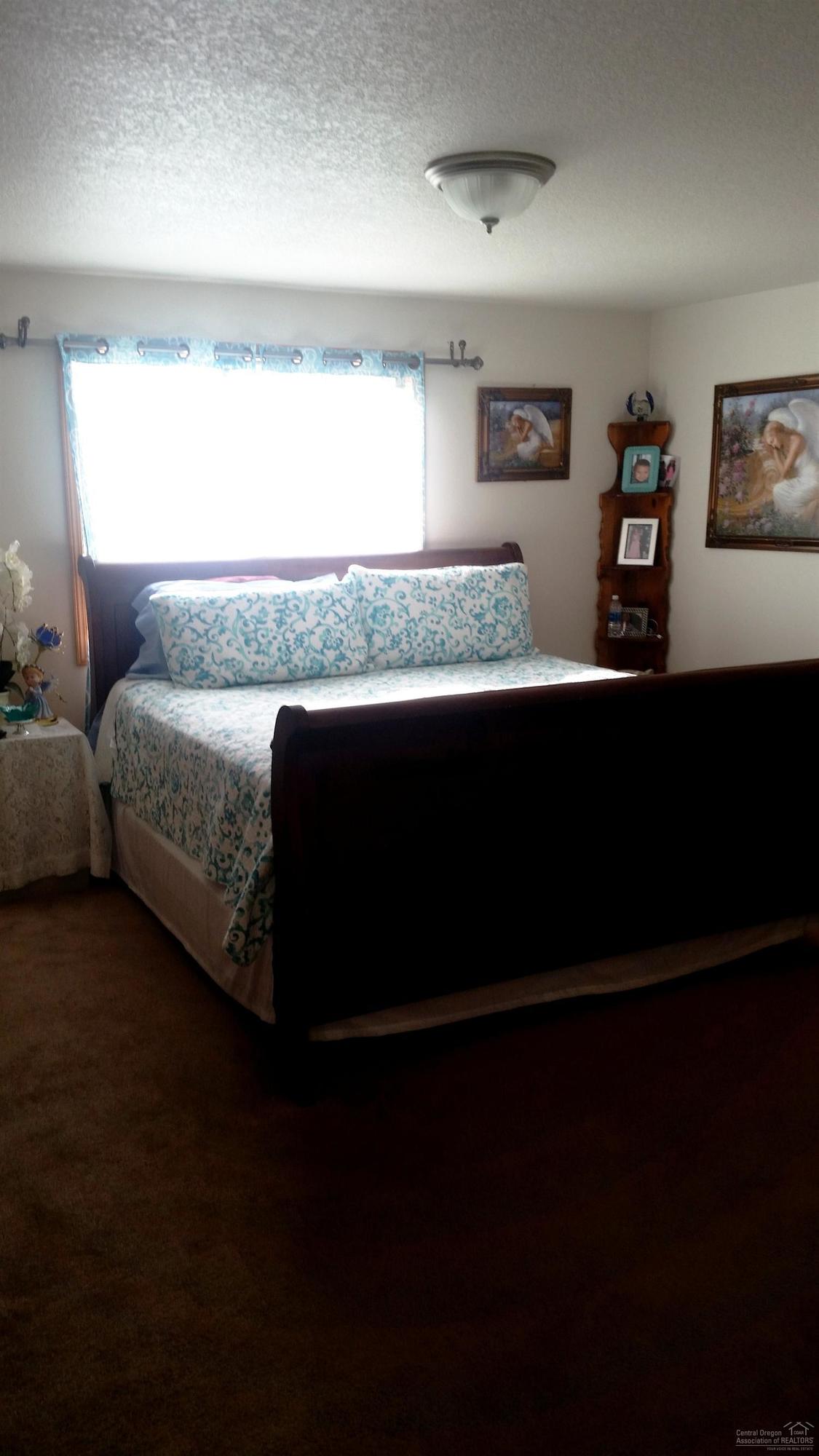 Pine Tree Meadows - Residential