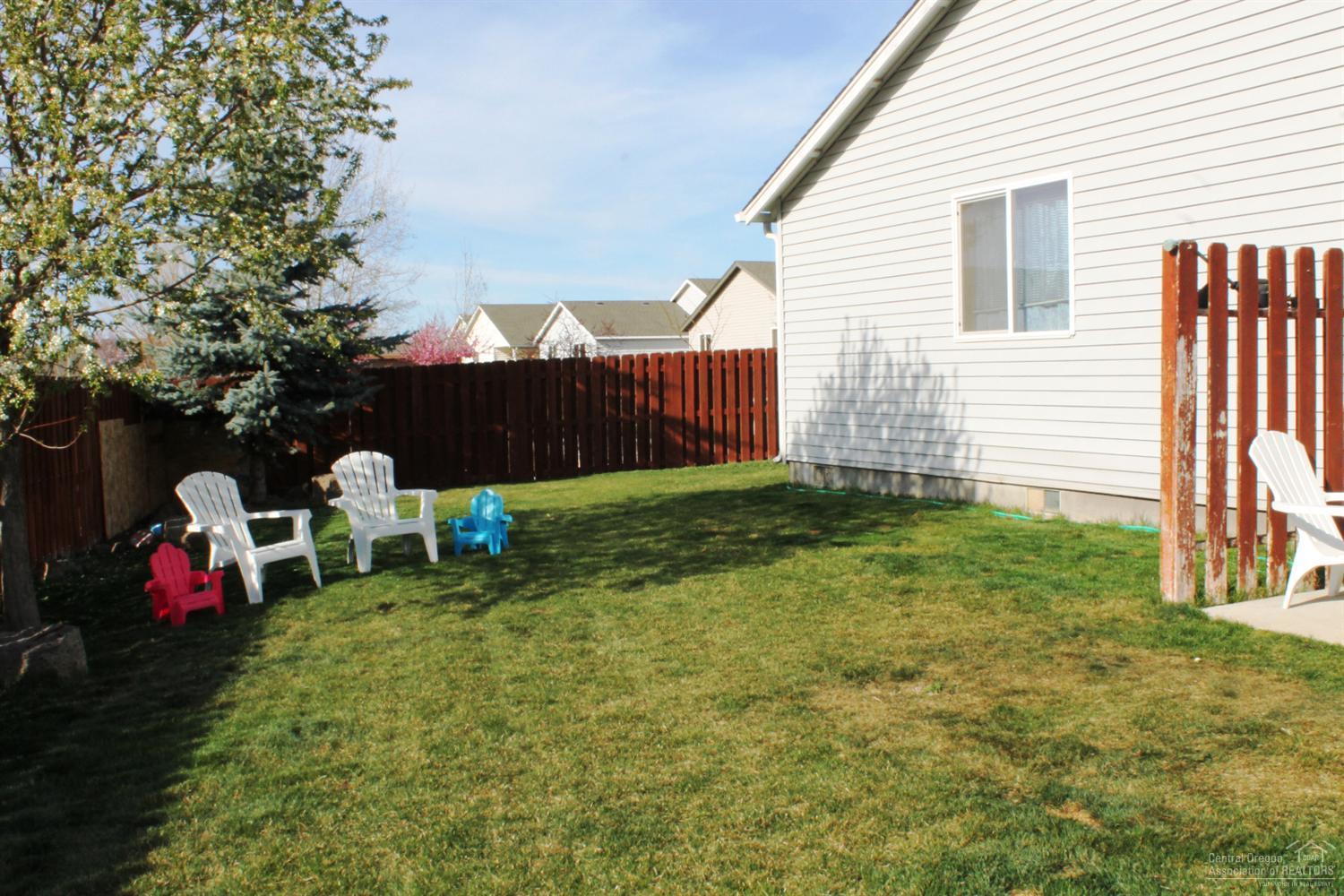 Pine Tree Meadows - Residential