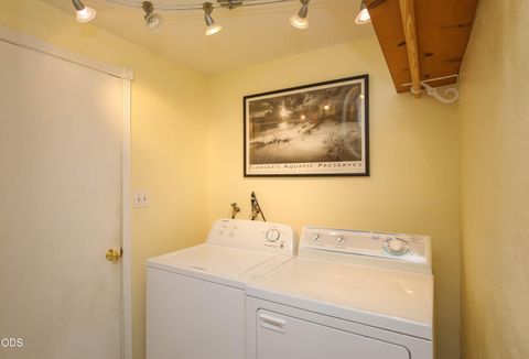 Tiny photo for 886 Palmer Road, Ashland, OR 97520 (MLS # 220224643)