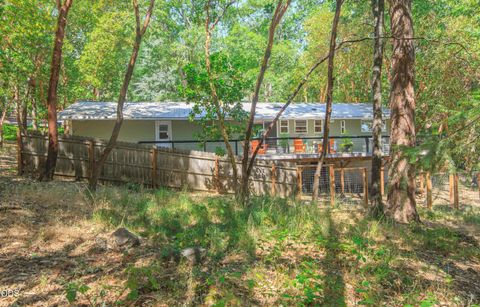 Tiny photo for 886 Palmer Road, Ashland, OR 97520 (MLS # 220224643)