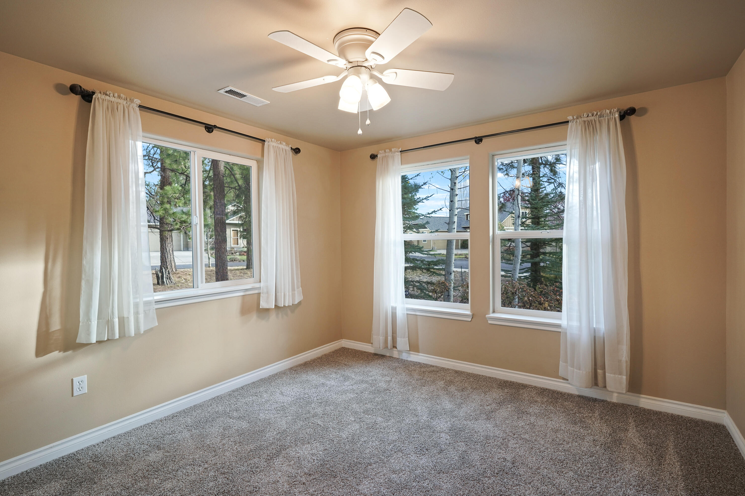 River Rim - Residential