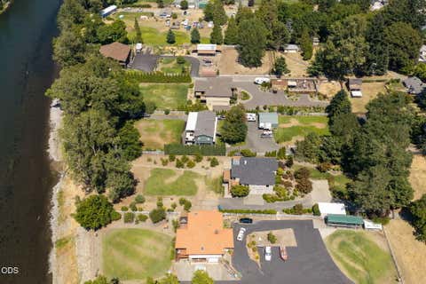 Tiny photo for 8158 Rogue River Highway, Grants Pass, OR 97527 (MLS # 220226657)
