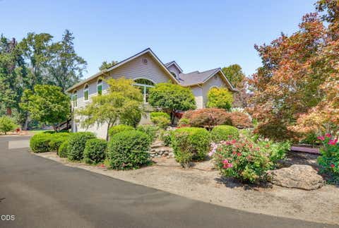 Tiny photo for 8158 Rogue River Highway, Grants Pass, OR 97527 (MLS # 220226657)