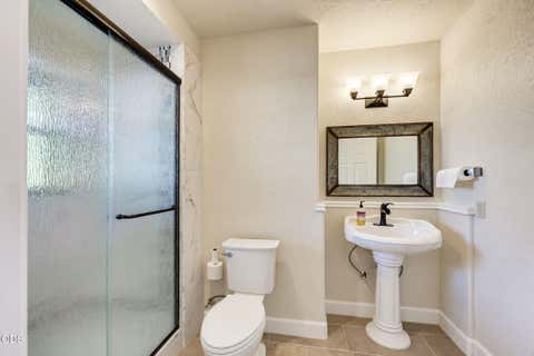 Tiny photo for 8158 Rogue River Highway, Grants Pass, OR 97527 (MLS # 220226657)