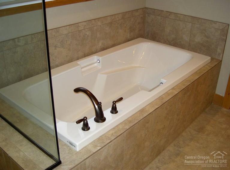 Tuscany Pines - Residential