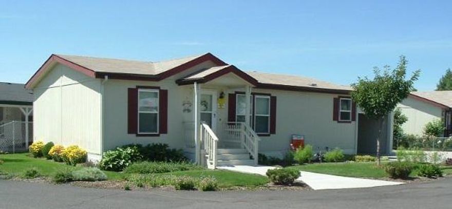 $220 Space Rent, Darling Mfh In Shasta Glen Park