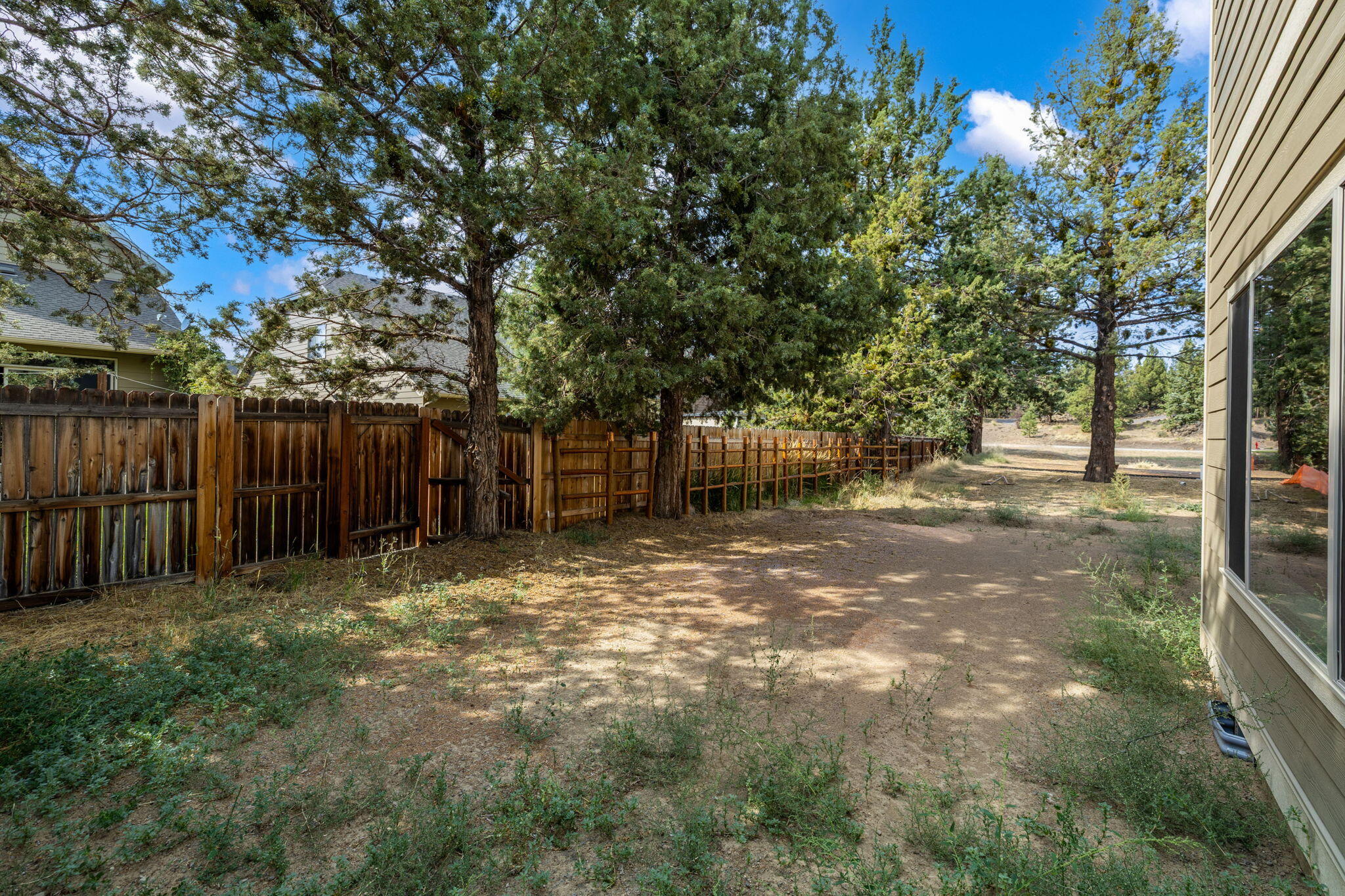 61475 Kobe Street 342