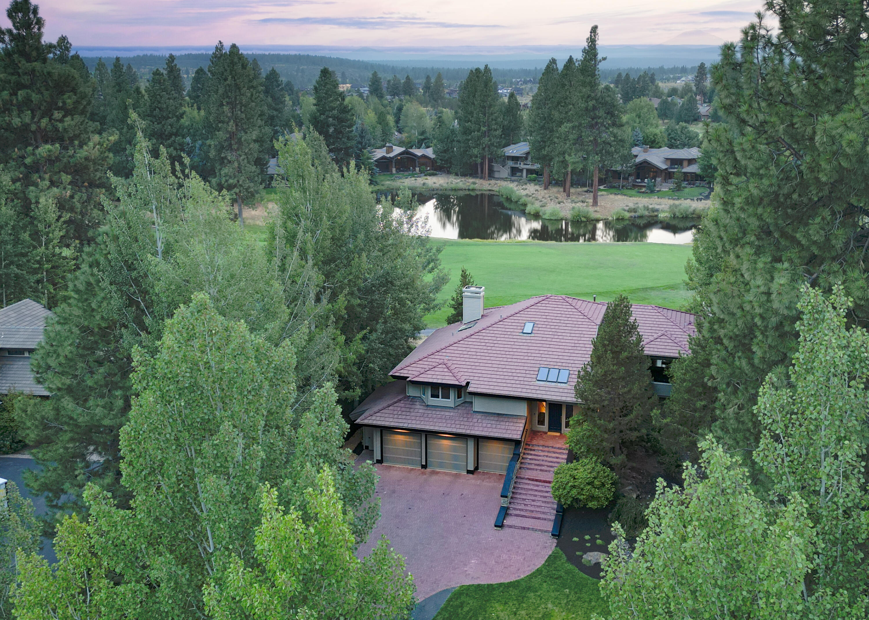 Broken Top - Residential