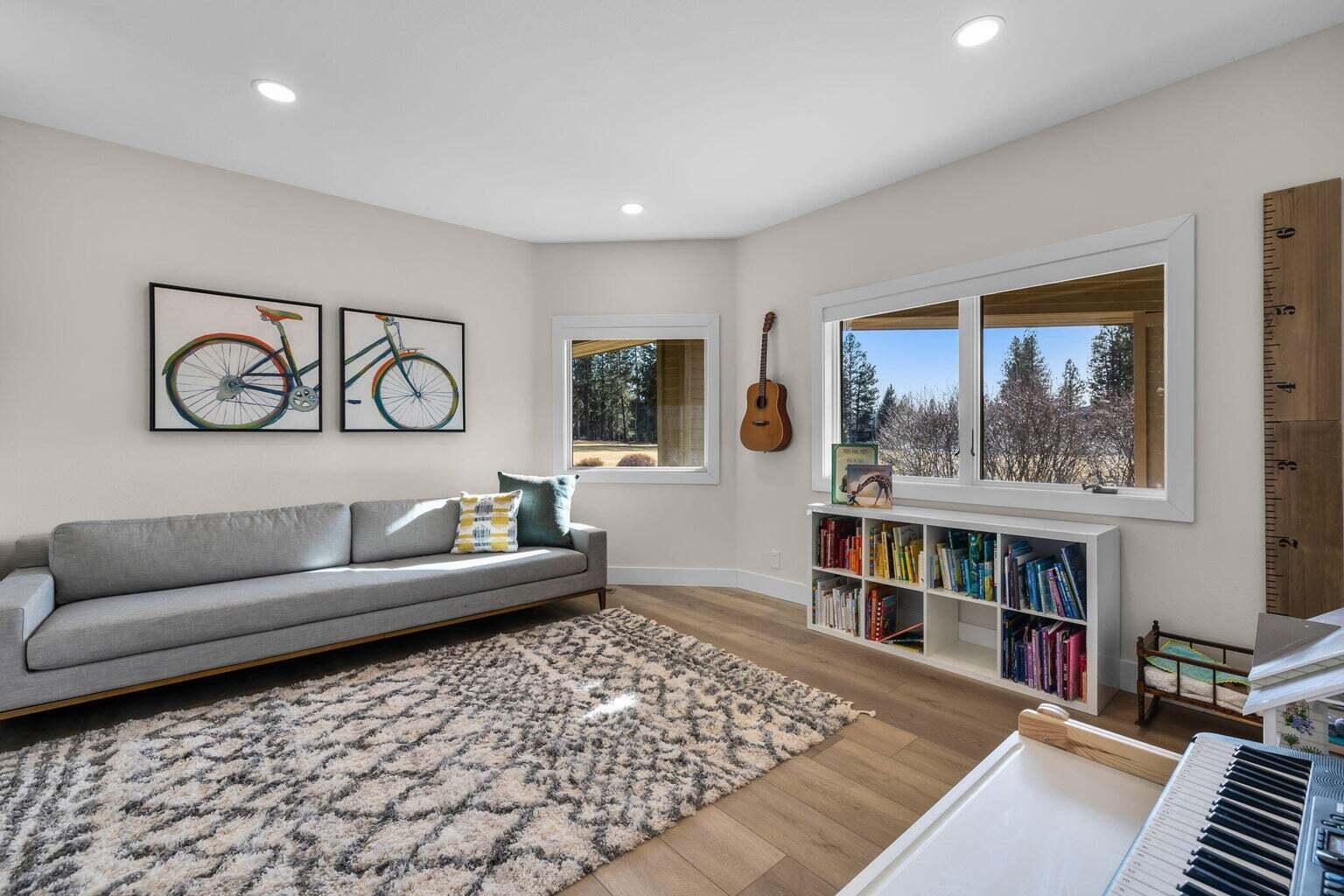 Broken Top - Residential