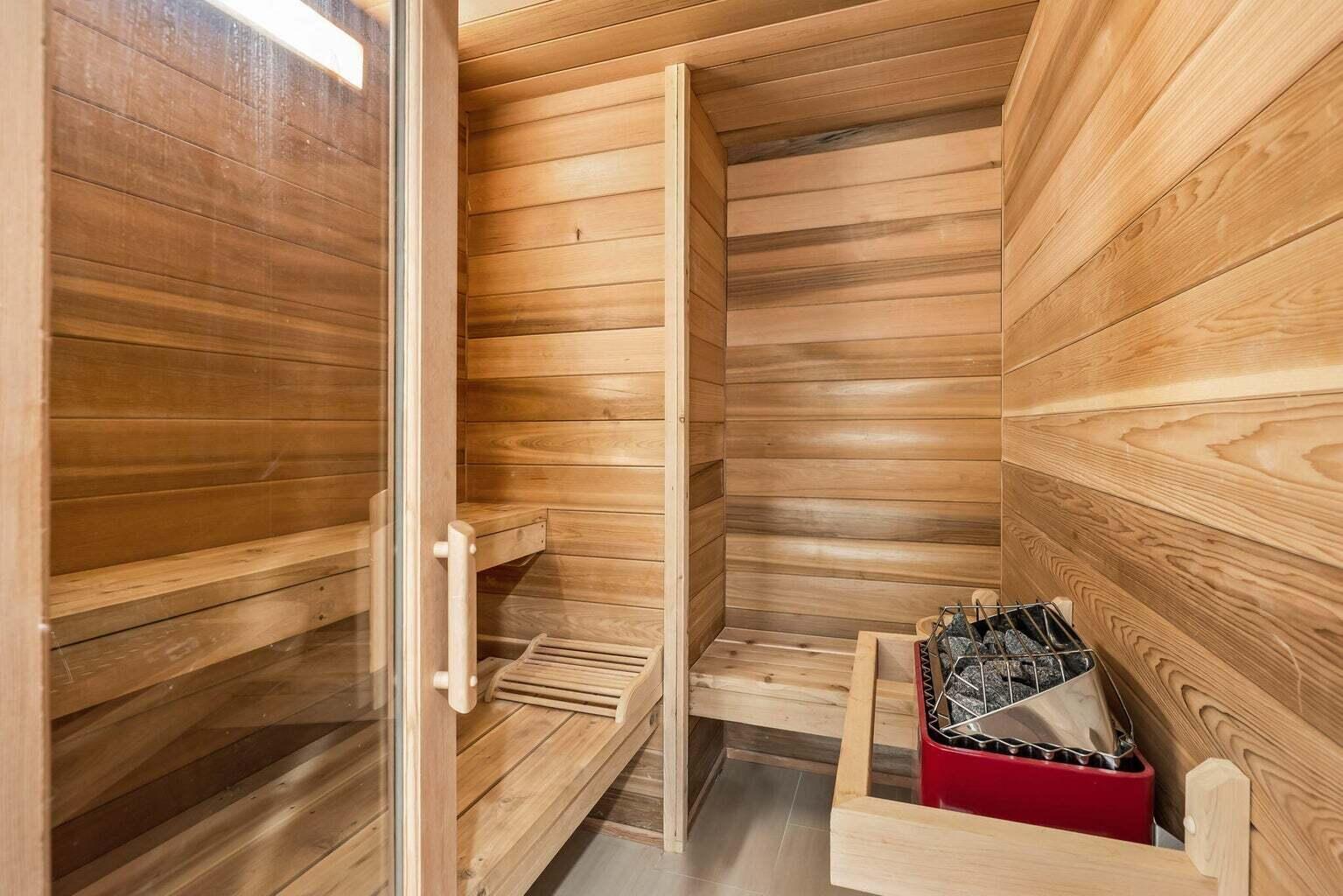 Broken Top - Residential