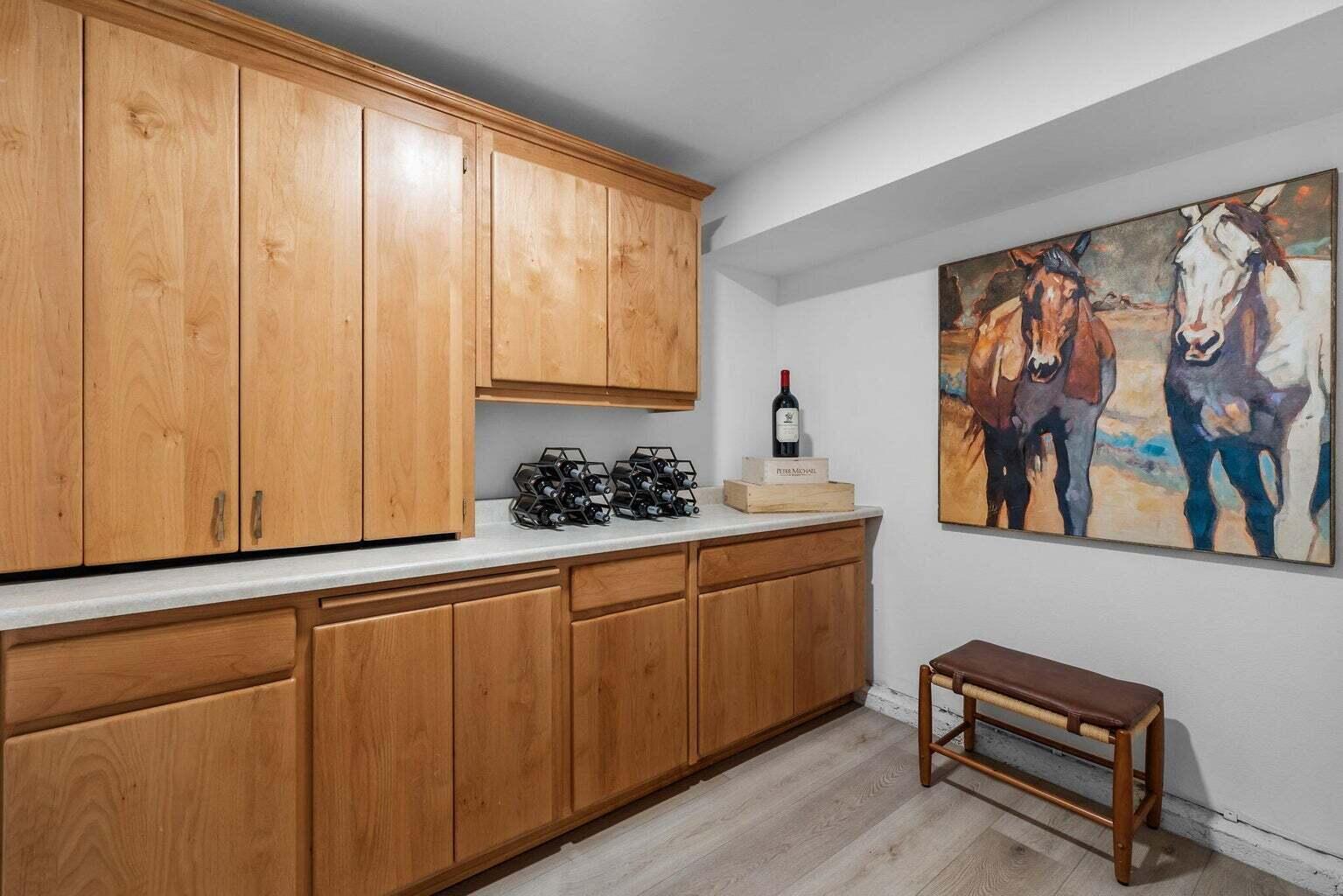 Broken Top - Residential