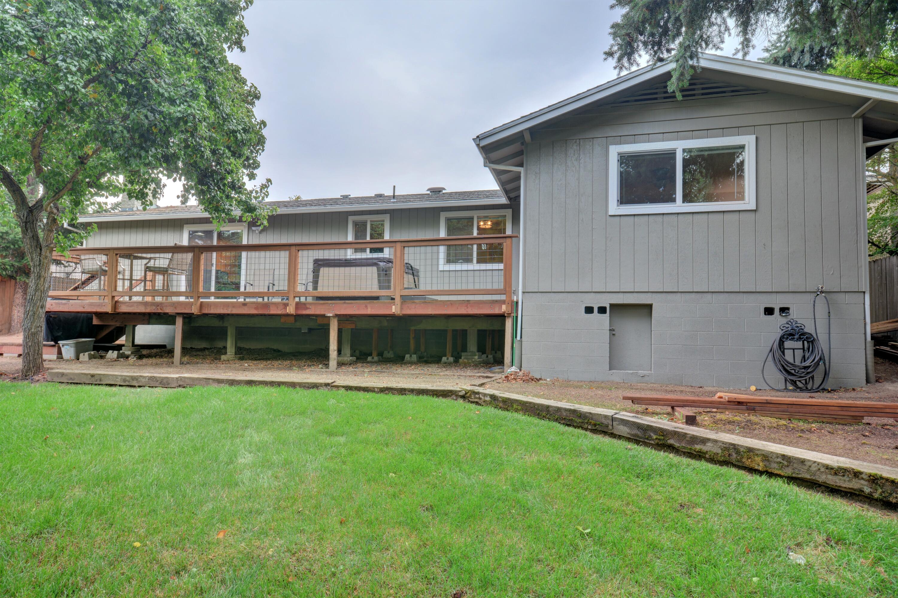 Tropic Isles Estates - Residential