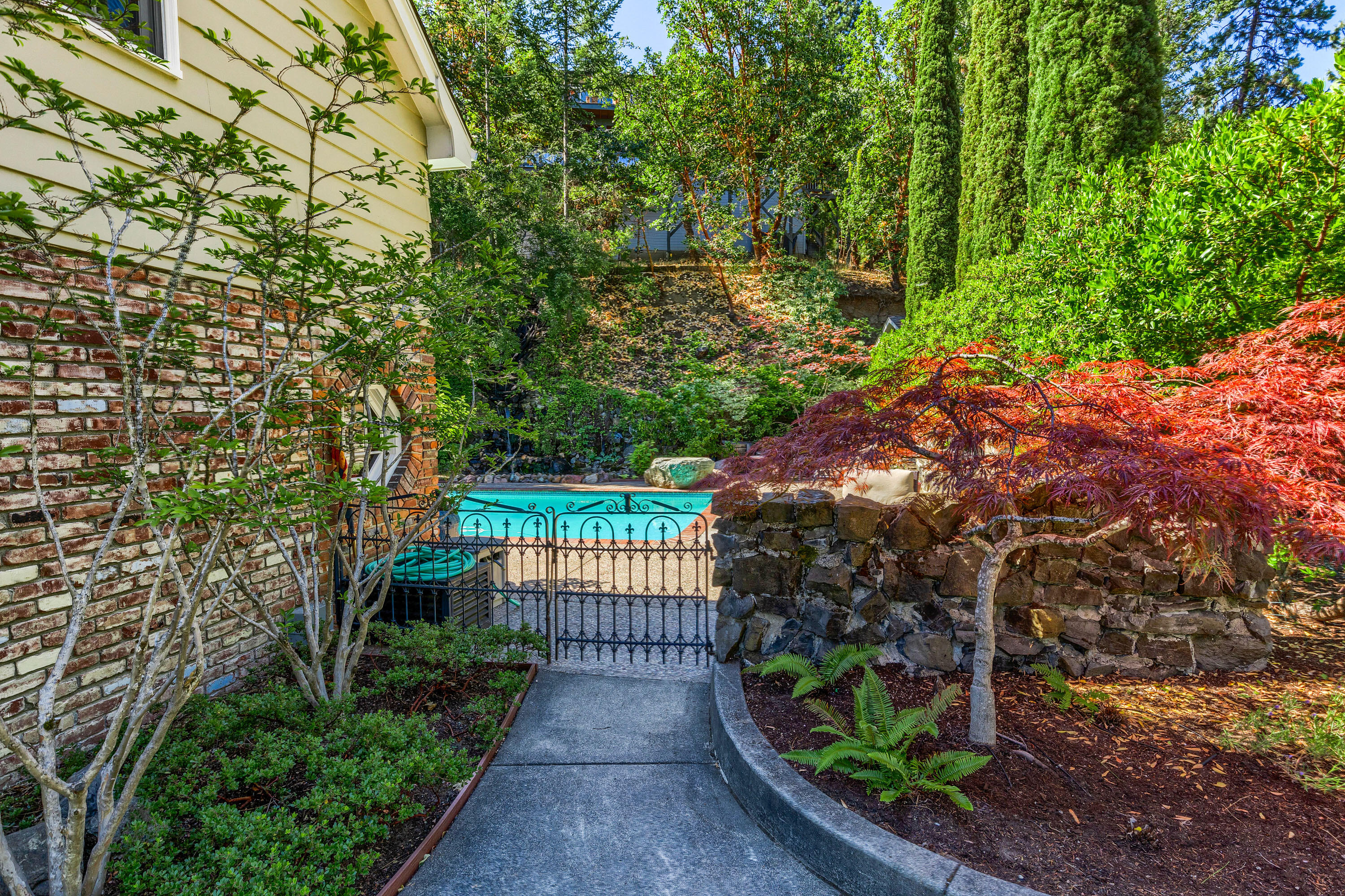 Stratford-on-avon Subdivision - Residential