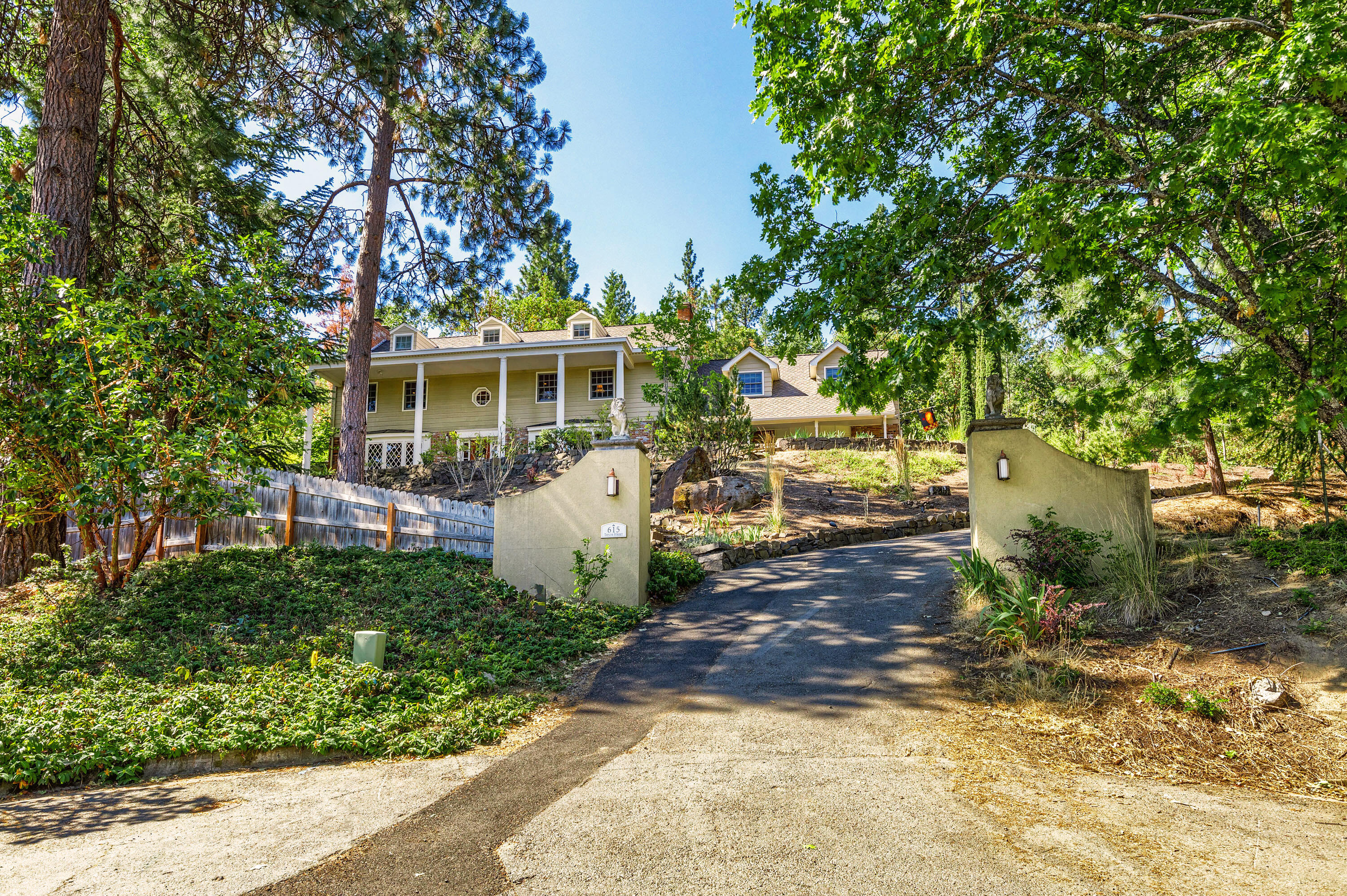 Stratford-on-avon Subdivision - Residential