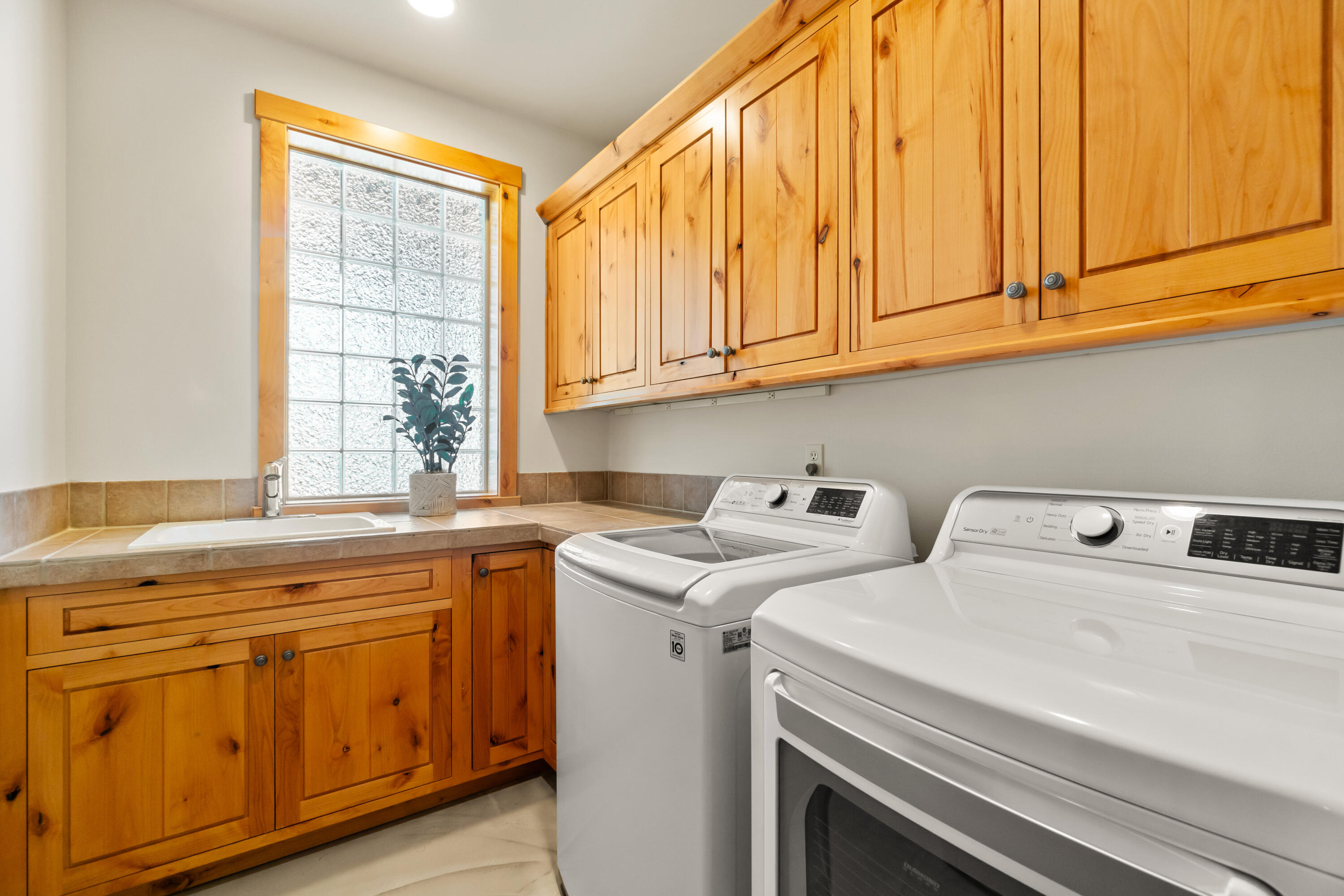 Otter Run - Residential