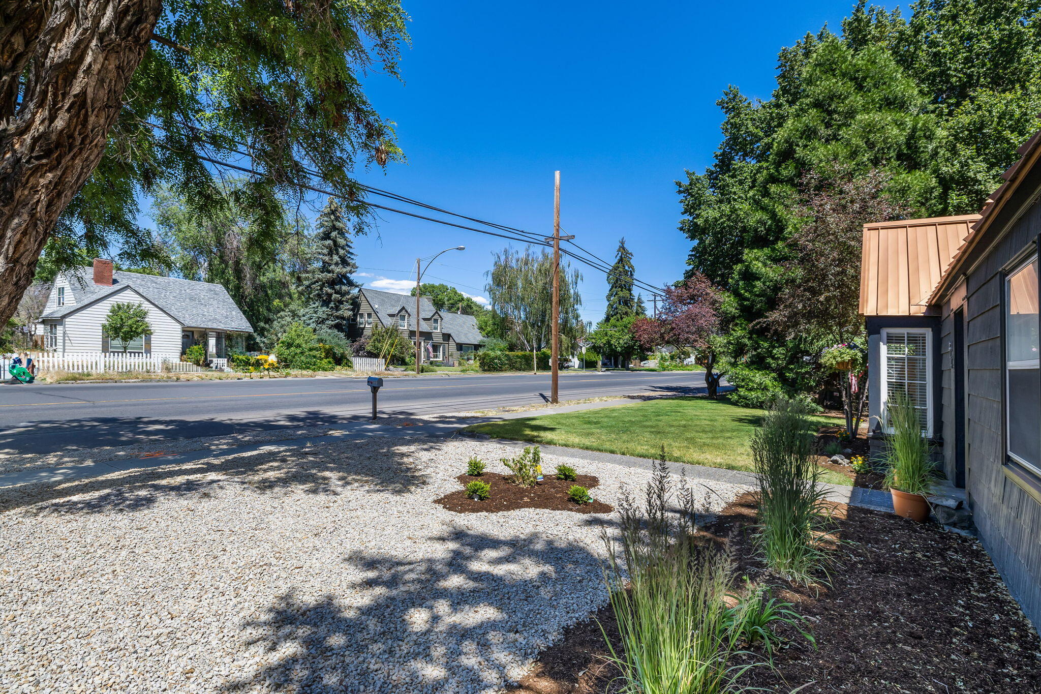 844 NE 3rd Street