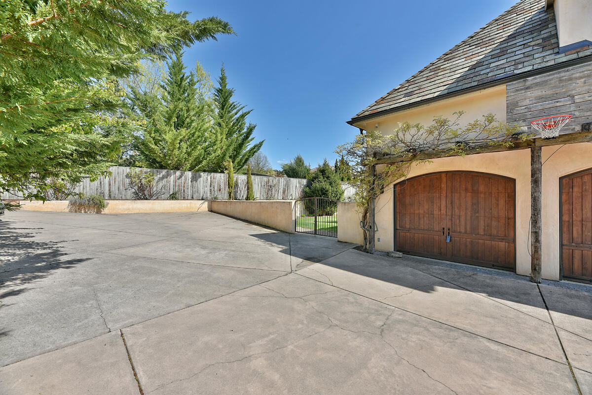 Saddle Ridge Subdivision Phase 1 - Residential