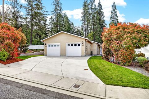 3001 University Road A & B Grants Pass OR 97527