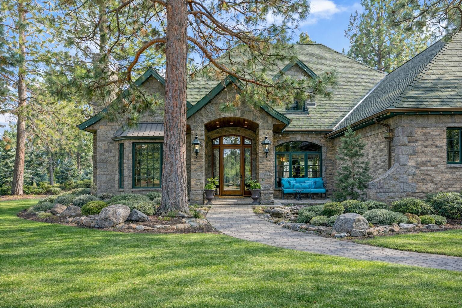 17041 Lady Caroline Drive