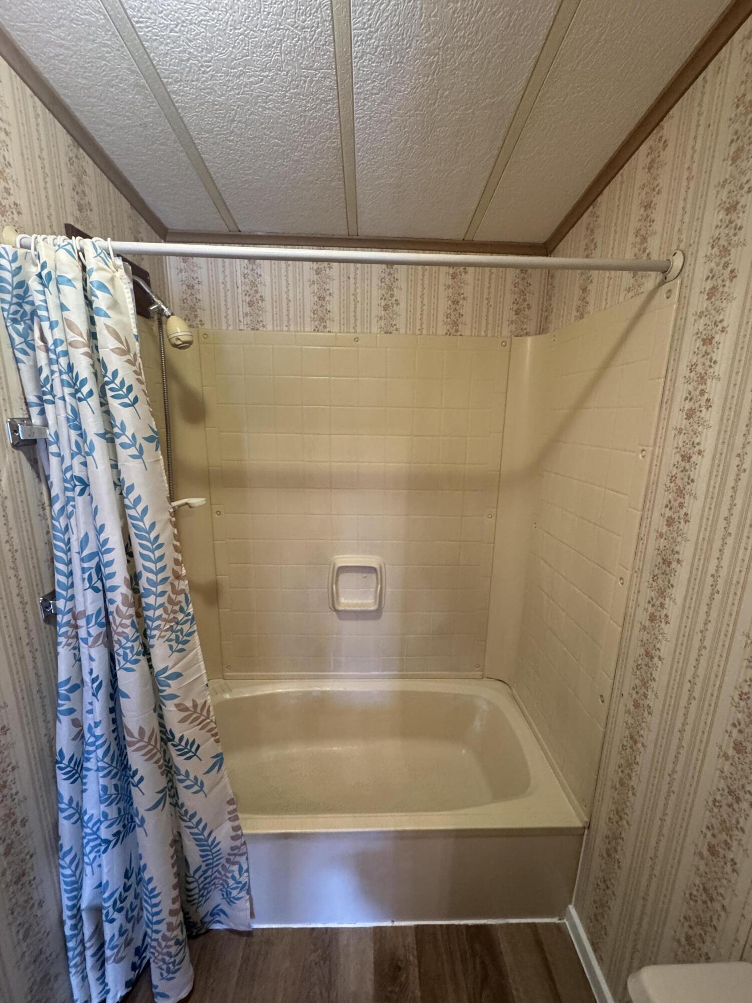 Green Pastures Mob - Residential