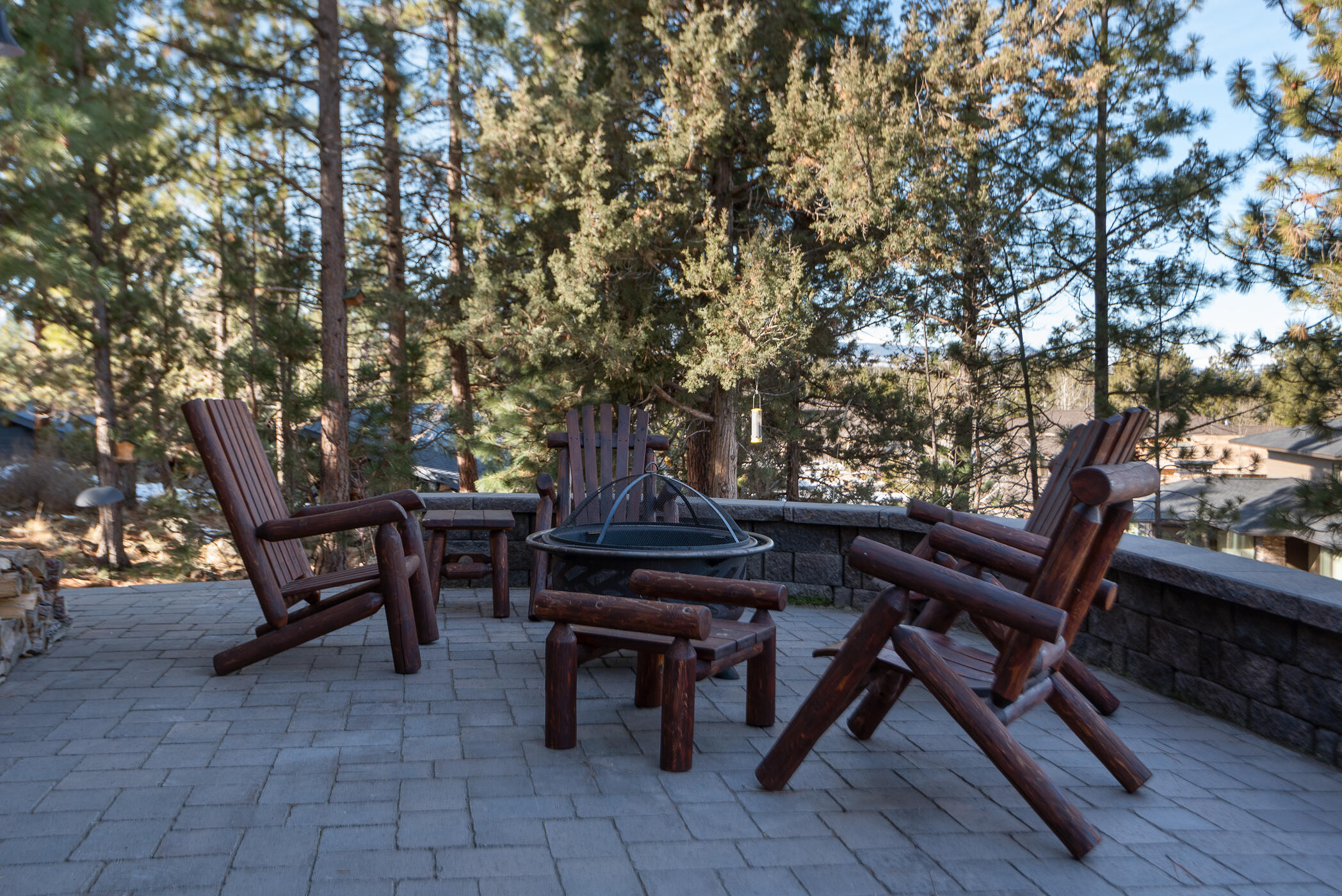 Three Pines - Residential