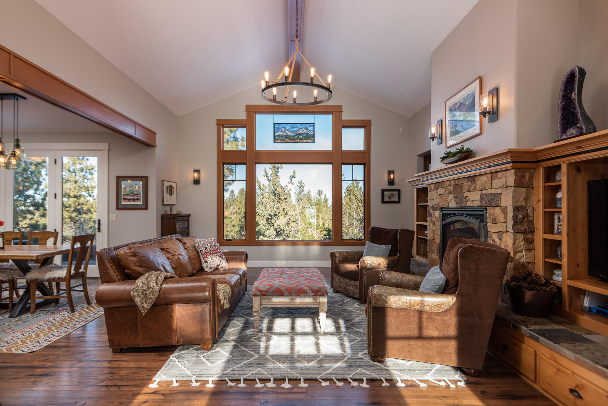 Three Pines - Residential