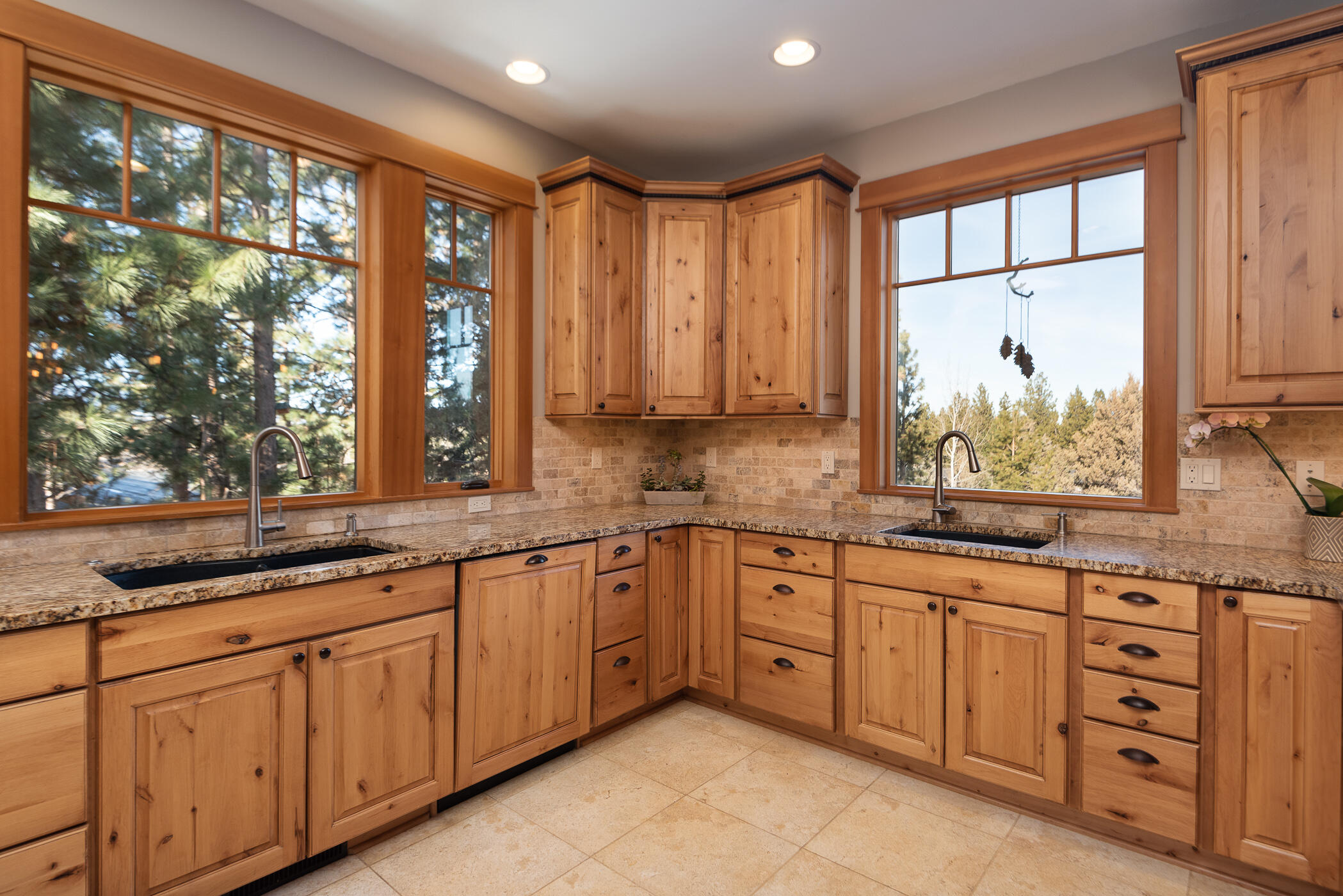 Three Pines - Residential